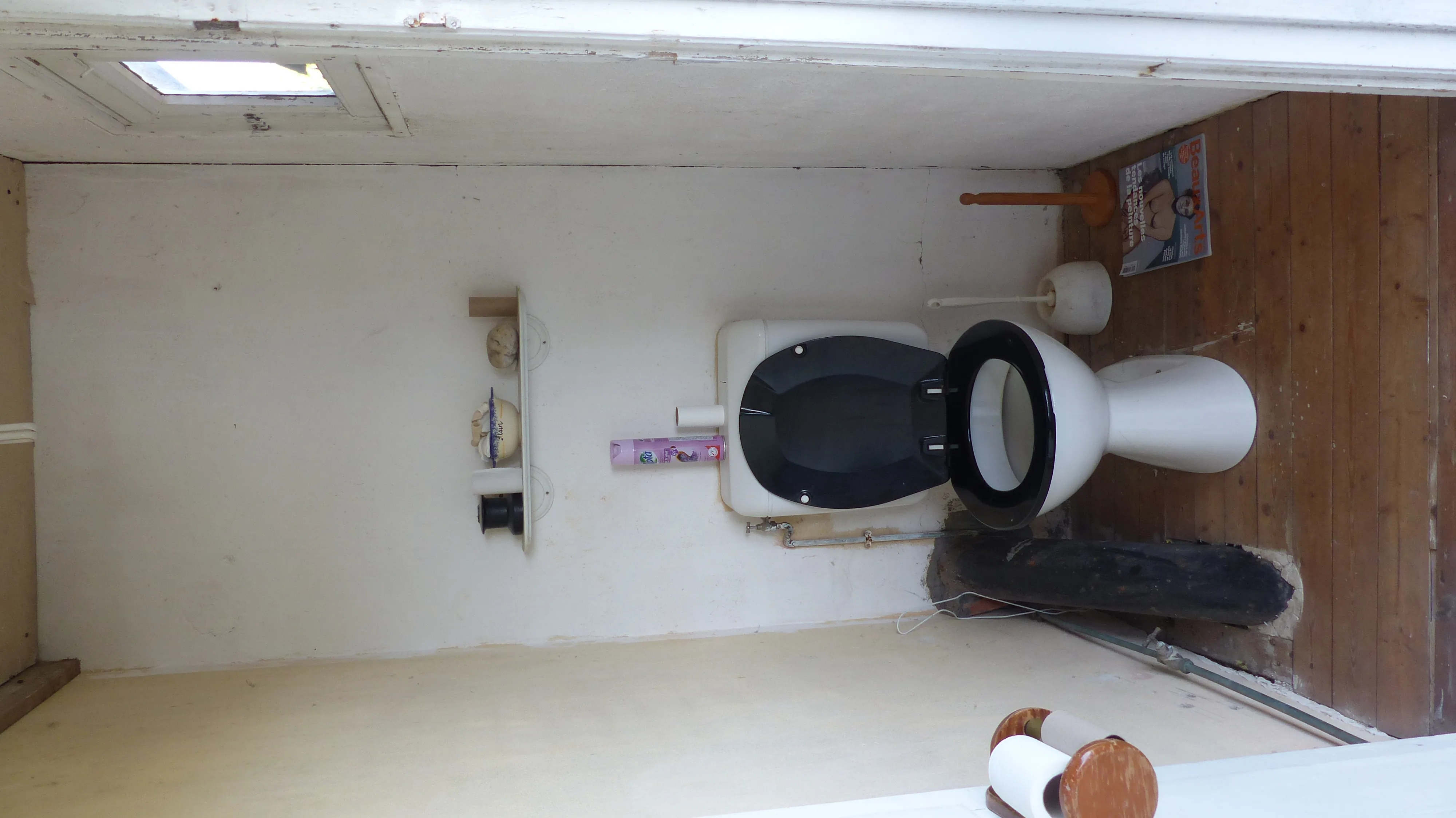 Les toilettes étage